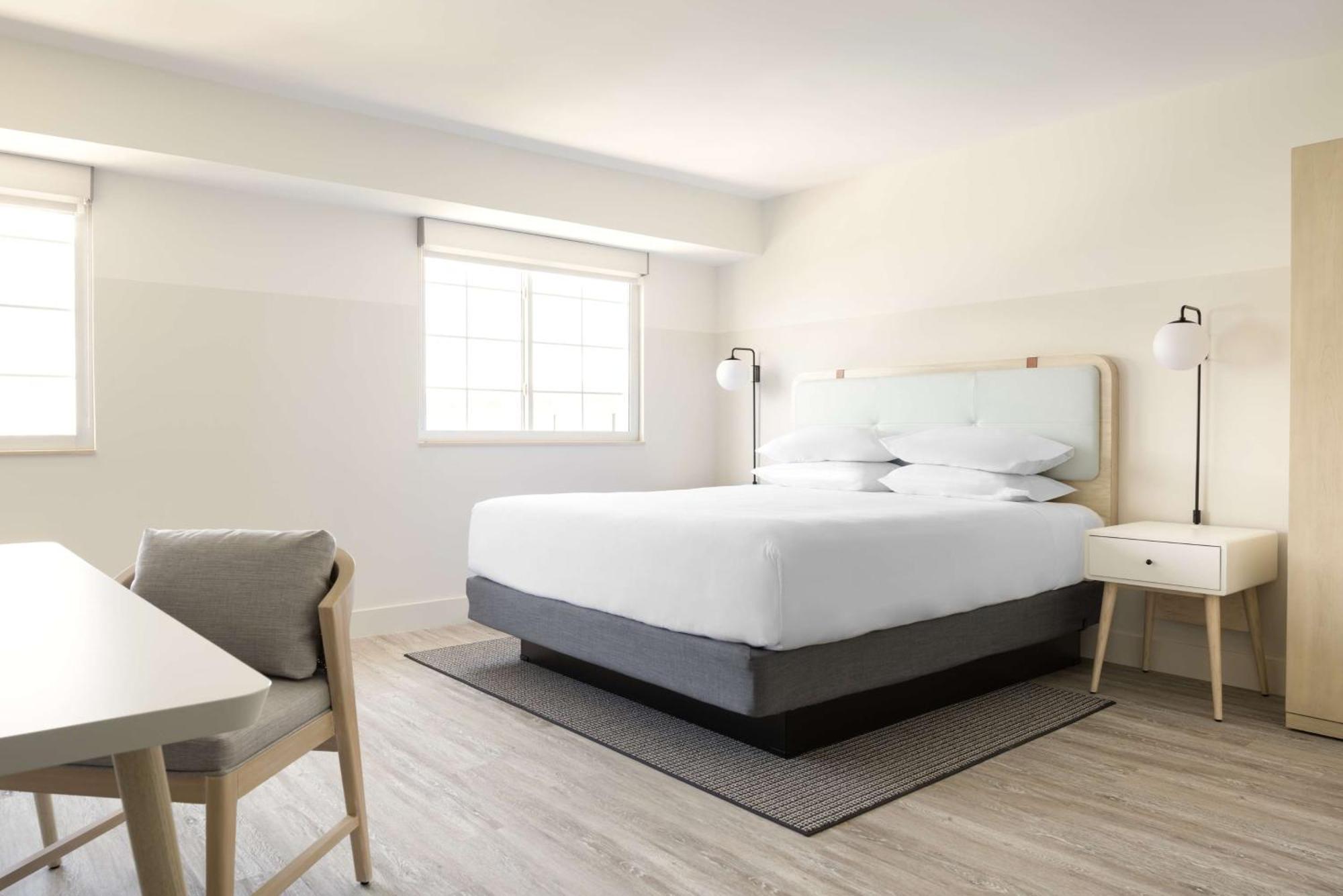 Hampton By Hilton Grand Cayman Seven Mile Beach George Town Luaran gambar