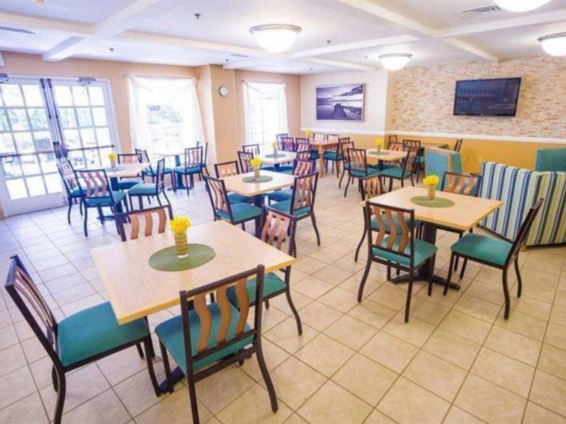 Hampton By Hilton Grand Cayman Seven Mile Beach George Town Luaran gambar
