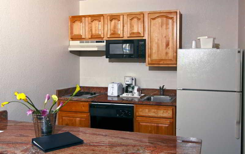 Hampton By Hilton Grand Cayman Seven Mile Beach George Town Luaran gambar